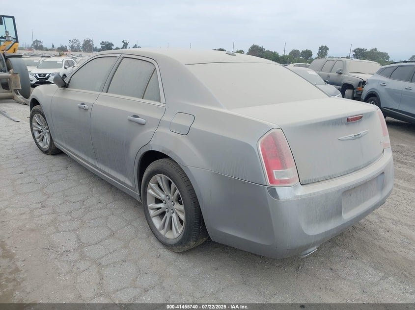 Vin: 2c3ca4cg8bh535848, lot: 41946333, chrysler 300 20113