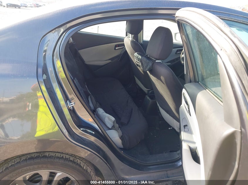 2019 TOYOTA YARIS LE - 3MYDLBYVXKY506966