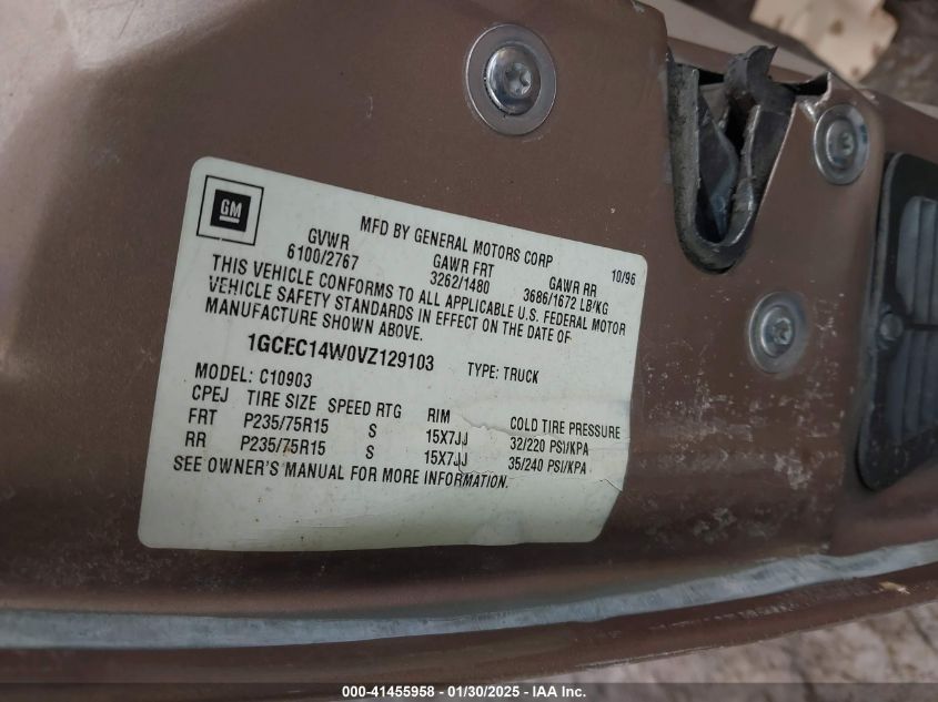 1997 Chevrolet C1500 Fleetside VIN: 1GCEC14W0VZ129103 Lot: 41455958