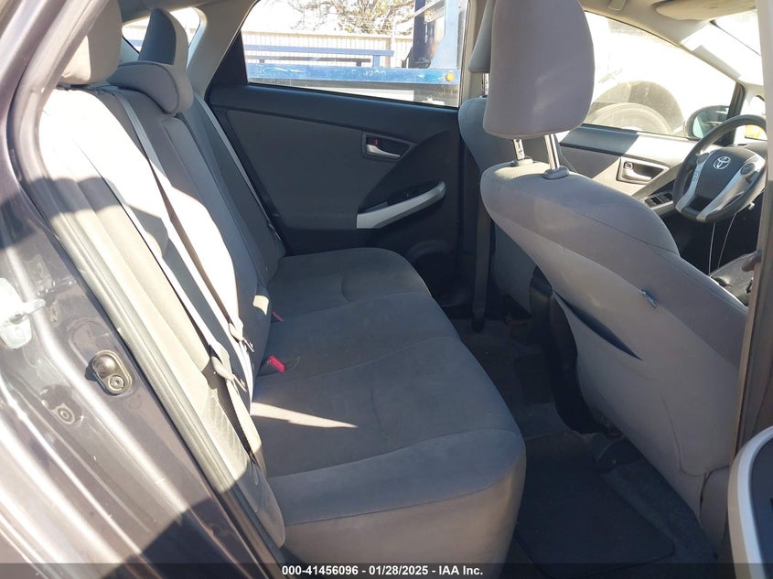 2013 TOYOTA PRIUS VIN: JTDKN3DU3D1638199