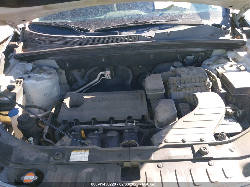 2011 KIA SORENTO VIN: 5XYKT3A13BG020281