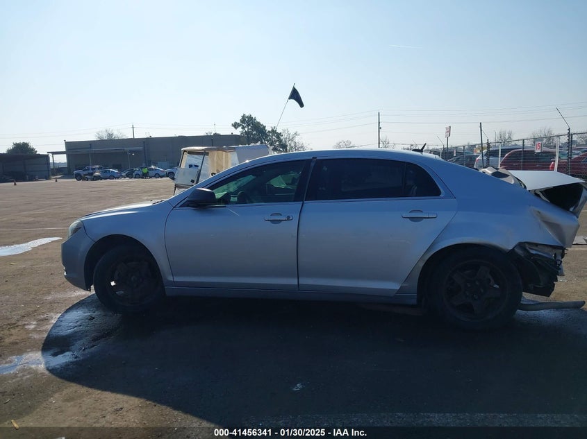 2011 CHEVROLET MALIBU VIN: 1G1ZB5E15BF182349