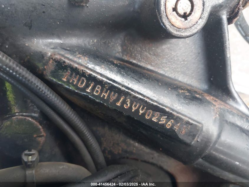 2000 Harley-Davidson Fxst VIN: 1HD1BHY13YY025643 Lot: 41456424