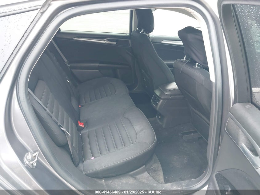 2013 FORD FUSION S VIN: 3FA6P0H74DR282856