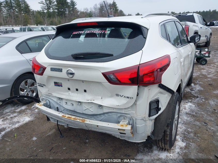 2017 NISSAN ROGUE SPORT SV - JN1BJ1CR3HW122420