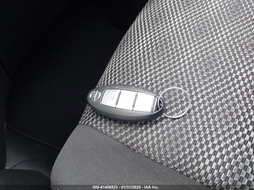 2017 NISSAN ROGUE SPORT SV - JN1BJ1CR3HW122420