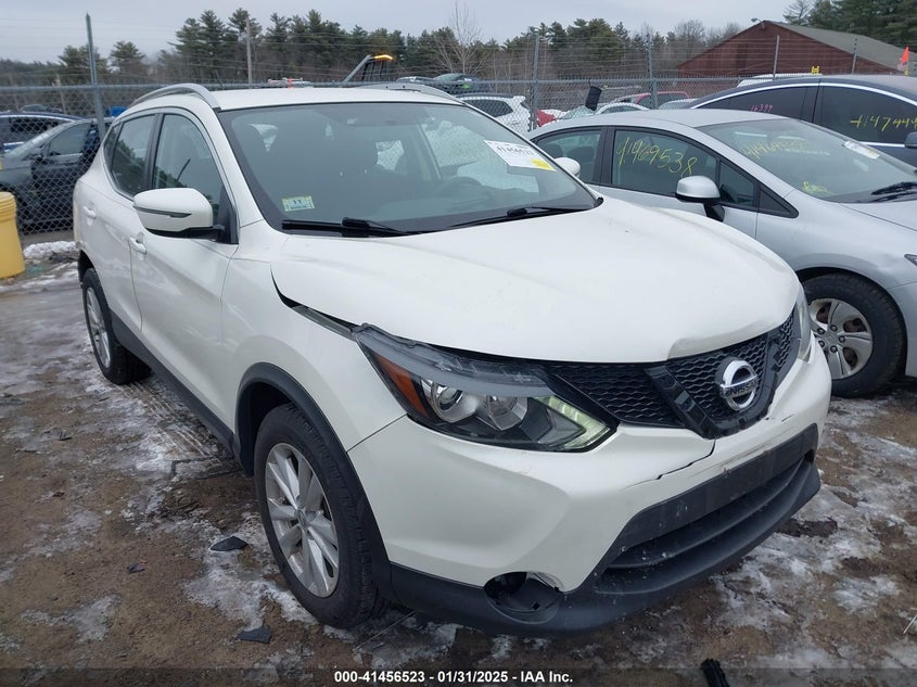 2017 NISSAN ROGUE SPORT SV - JN1BJ1CR3HW122420