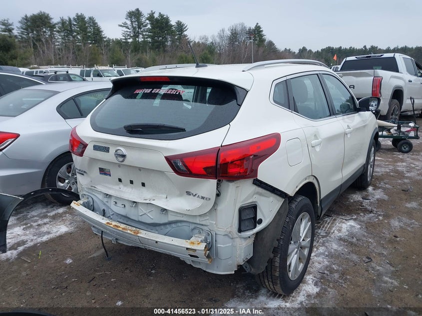 2017 NISSAN ROGUE SPORT SV - JN1BJ1CR3HW122420