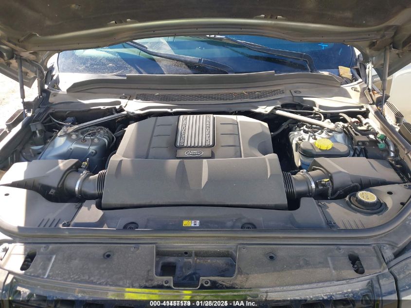 2015 Land Rover Range Rover 5.0L V8 Supercharged VIN: SALGS2TF4FA240054 Lot: 41457179