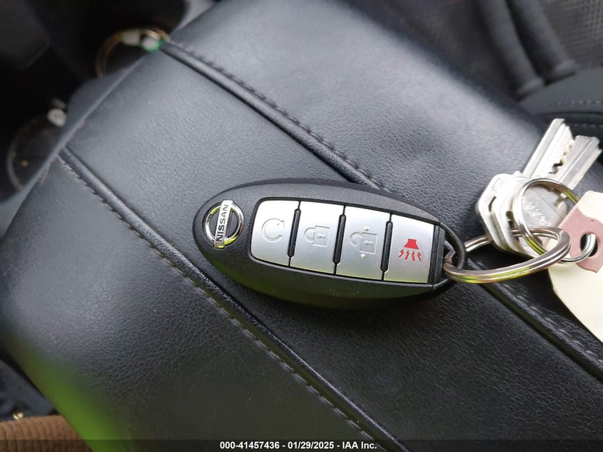 2017 NISSAN ROGUE SPORT SV - JN1BJ1CR7HW133386