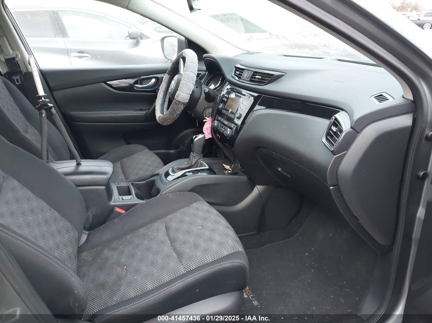 2017 NISSAN ROGUE SPORT SV - JN1BJ1CR7HW133386