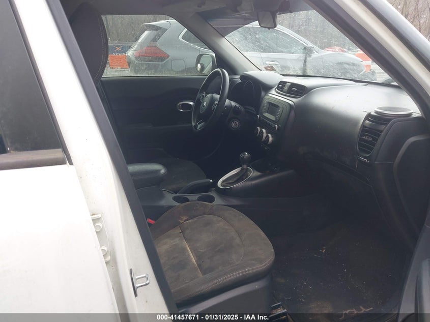 2015 KIA SOUL VIN: KNDJN2A23F7234652