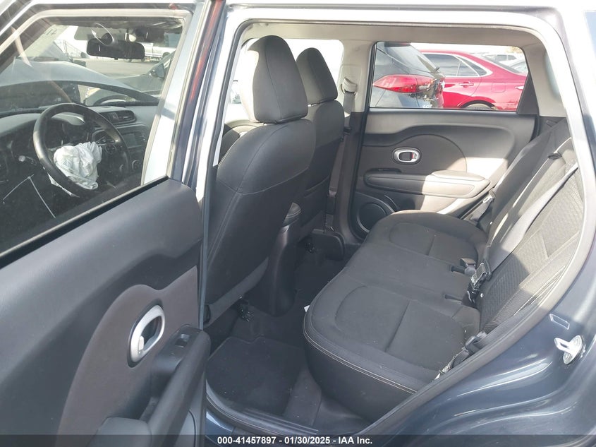 2016 KIA SOUL + - KNDJP3A55G7251092