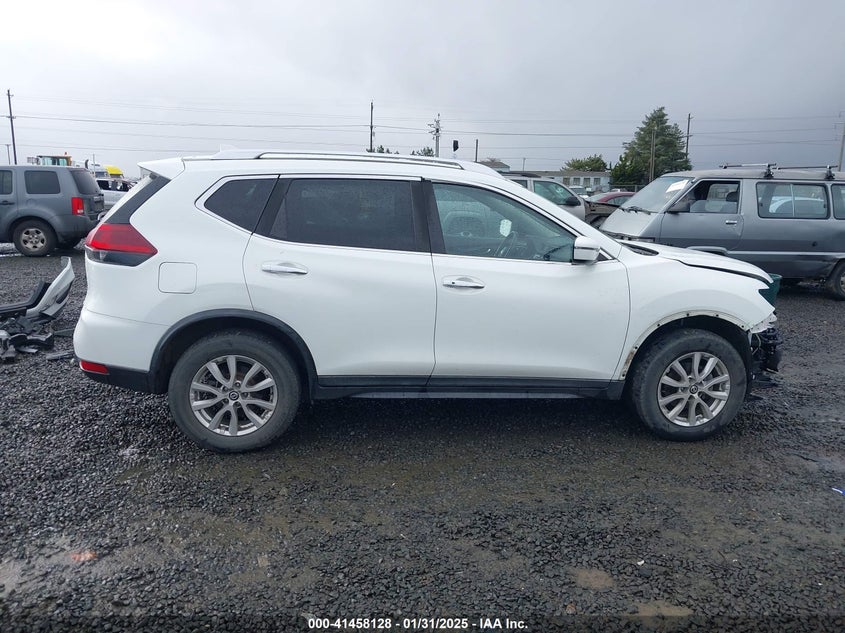 2018 NISSAN ROGUE SV - KNMAT2MV2JP525924