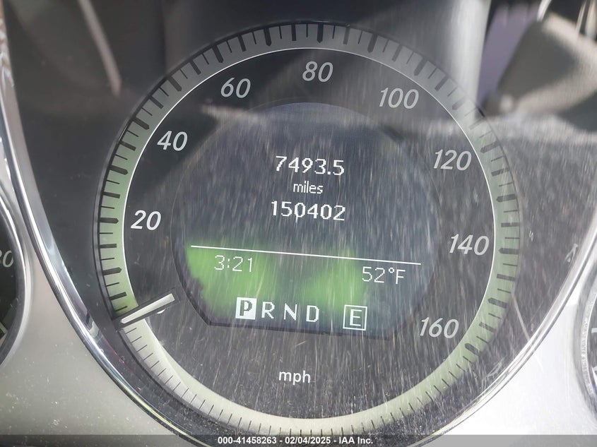 2011 MERCEDES-BENZ C 300 VIN: WDDGF8BB0BR142394