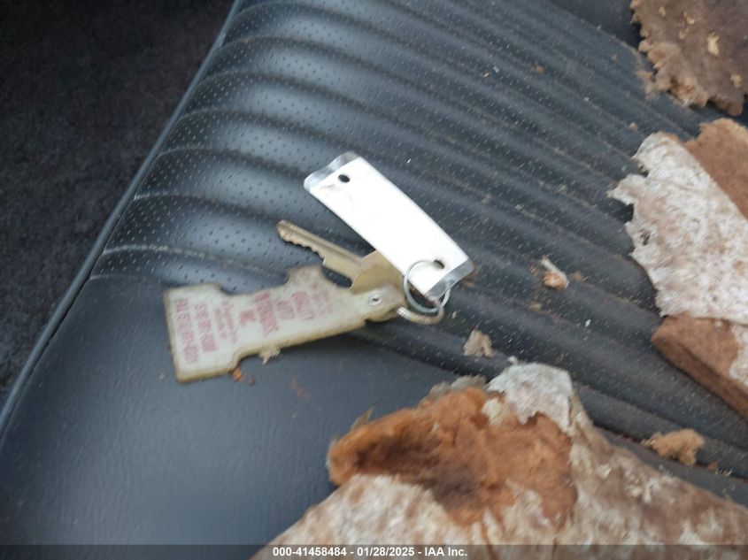 1900 Chrysler 300 VIN: CW43G66165478 Lot: 41458484