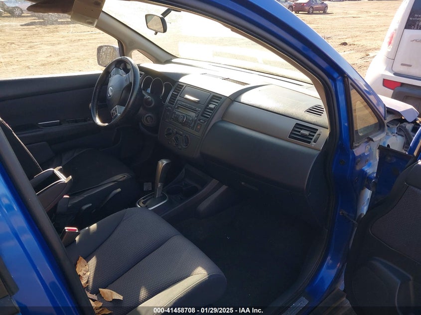 2008 NISSAN VERSA VIN: 3N1BC13E58L395887