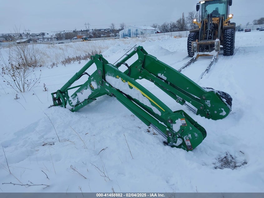 2018 JOHN DEERE 640R LOADER ATTACHMENT ONLY