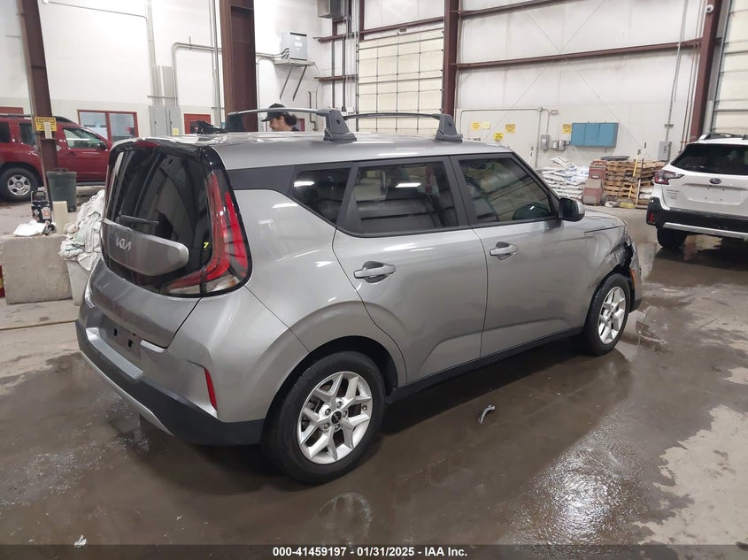 2023 KIA SOUL VIN: KNDJ23AU9P7188469