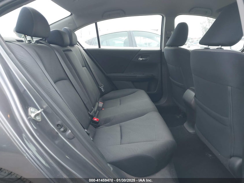2017 HONDA ACCORD VIN: 1HGCR2F34HA275491