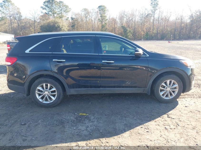 2018 Kia Sorento Lx/L VIN: 5XYPG4A33JV375385 Lot: 41459614