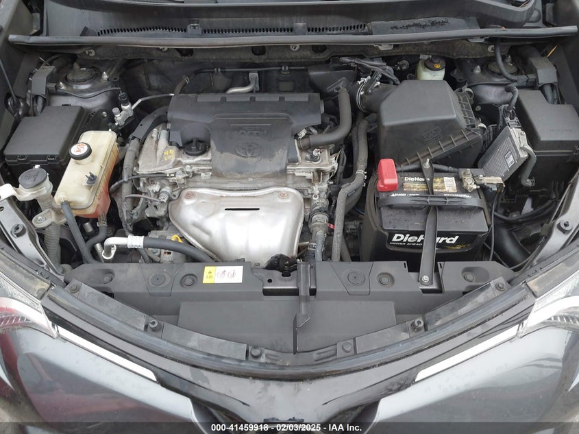 2018 TOYOTA RAV4 LE - JTMZFREV6JJ731977