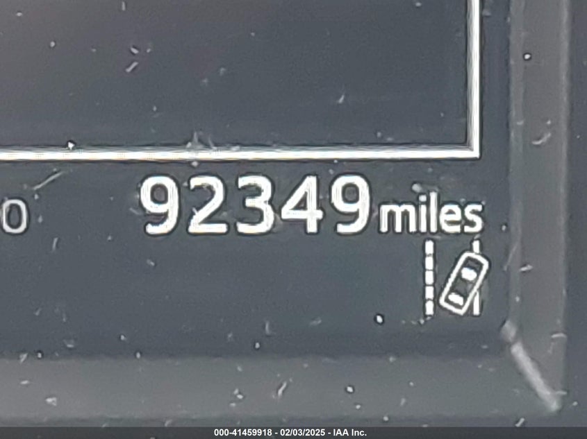 2018 TOYOTA RAV4 LE - JTMZFREV6JJ731977