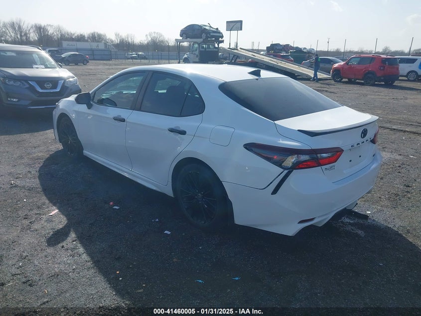 2022 TOYOTA CAMRY VIN: 4T1G11AK8NU030585