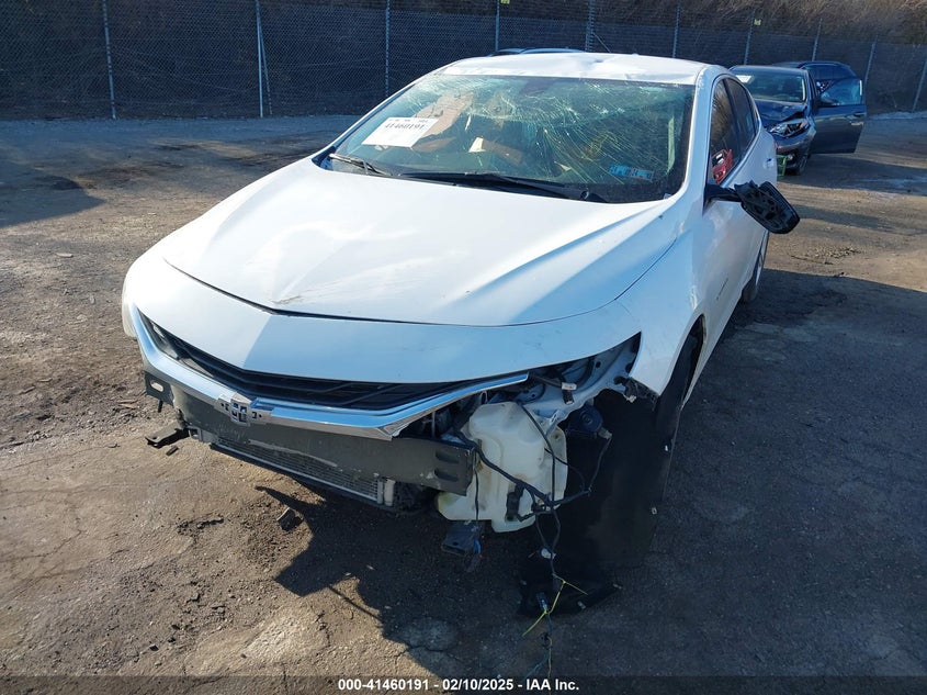 2022 CHEVROLET MALIBU VIN: 1G1ZD5ST0NF132138