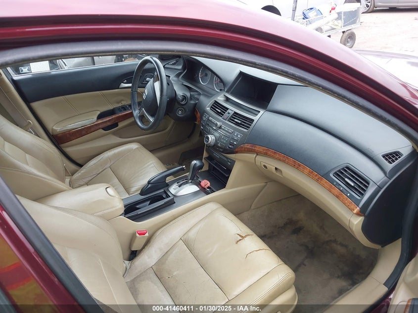 2012 HONDA ACCORD VIN: 1HGCP3F80CA023639