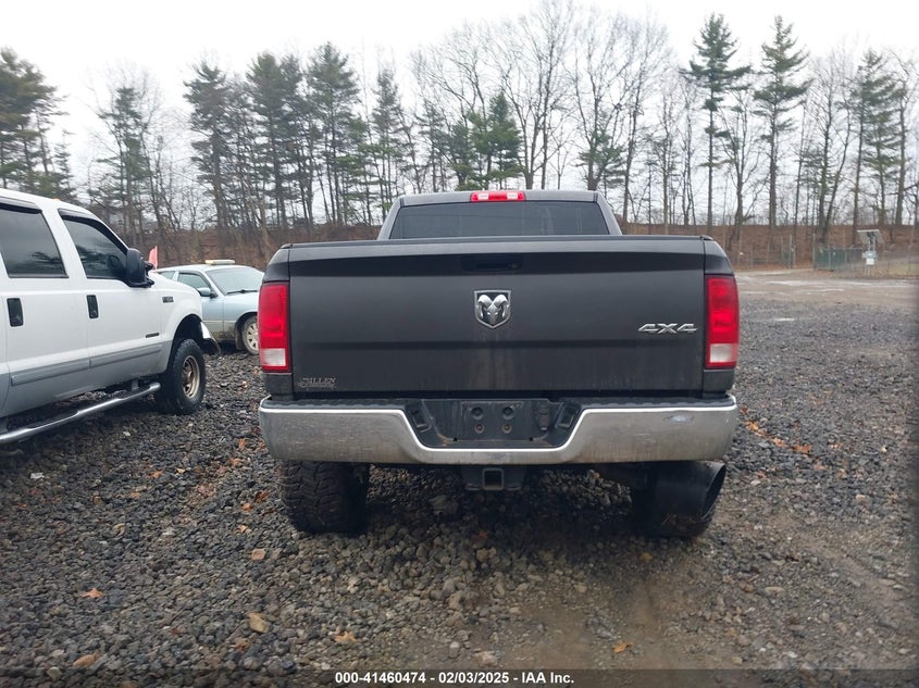 2017 RAM 2500 TRADESMAN  4X4 6'4 BOX - 3C6UR5CL5HG780277