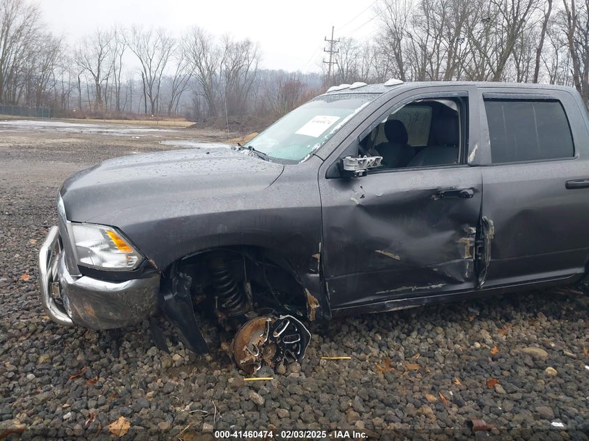 2017 RAM 2500 TRADESMAN  4X4 6'4 BOX - 3C6UR5CL5HG780277