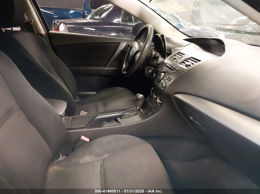 2013 MAZDA MAZDA3 I SPORT - JM1BL1UP9D1738392