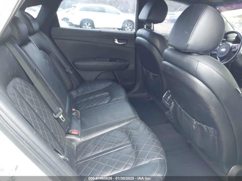 2016 KIA OPTIMA VIN: 5XXGV4L2XGG093431
