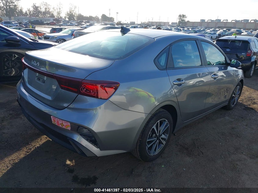 2023 KIA FORTE LXS - 3KPF24AD1PE652284