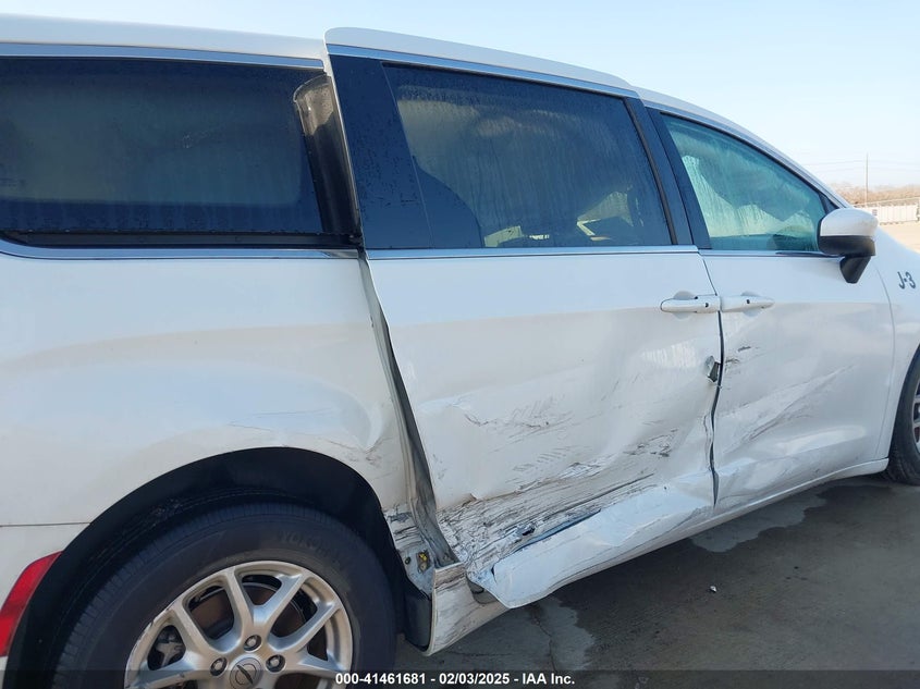 2022 CHRYSLER VOYAGER LX - 2C4RC1CG0NR104773