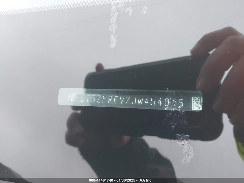 2018 TOYOTA RAV4 LE - 2T3ZFREV7JW454015