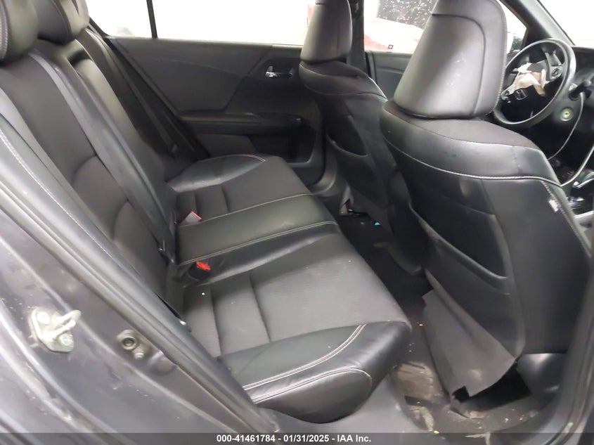 2017 HONDA ACCORD VIN: 1HGCR2F50HA122656