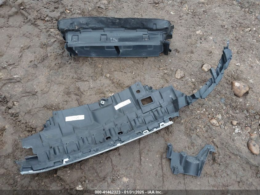 2015 Ford Focus Se VIN: 1FADP3F2XFL365046 Lot: 41462323