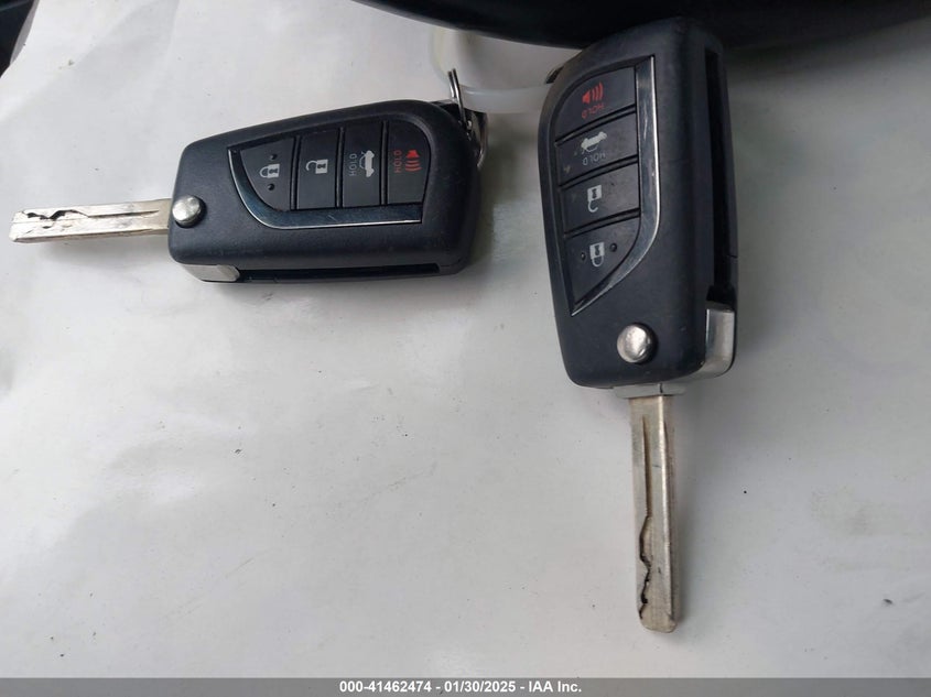 2020 TOYOTA CAMRY VIN: 4T1G11AK3LU504844