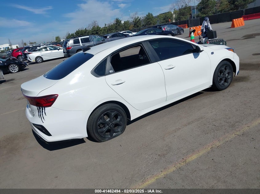 2019 KIA FORTE LXS - 3KPF24AD8KE038955