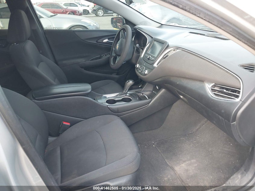 2018 CHEVROLET MALIBU VIN: 1G1ZD5ST4JF143847