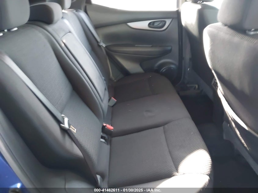 2017 NISSAN ROGUE SPORT S - JN1BJ1CP0HW004324