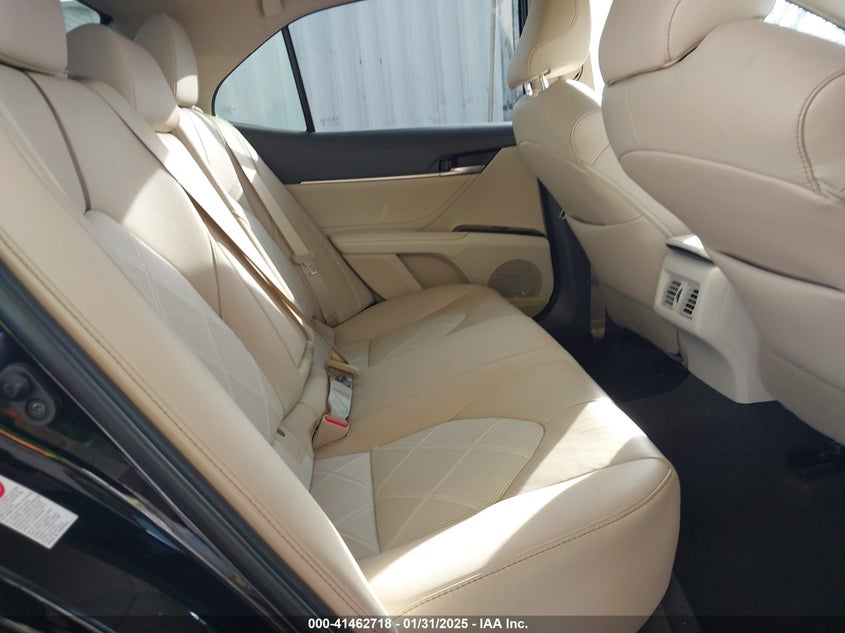 2018 TOYOTA CAMRY VIN: 4T1BZ1HK2JU012425