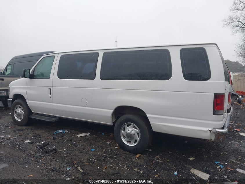 2013 FORD E-350 SUPER DUTY XLT - 1FBSS3BL7DDA58301