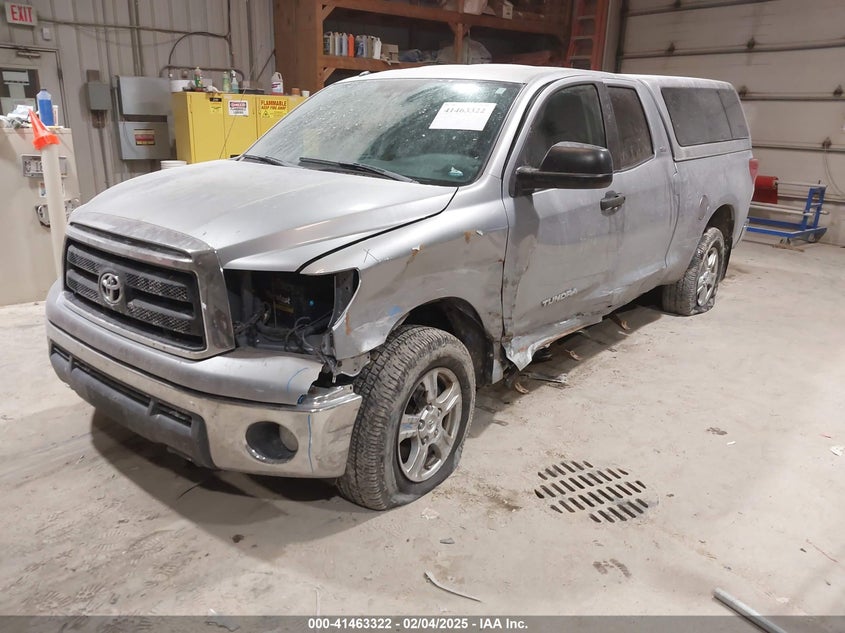 2011 TOYOTA TUNDRA VIN: 5TFUM5F14BX020460