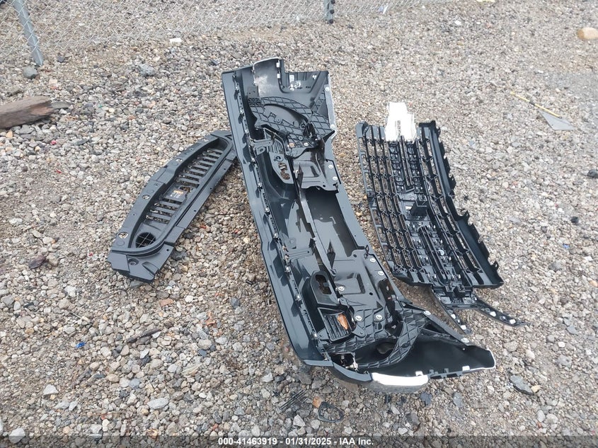 2019 CHEVROLET SILVERADO 1500 LT - 1GCRYDEDXKZ359924