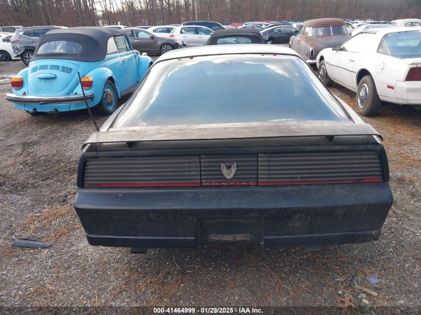 1900 Pontiac Trans-Am VIN: 2AW87G0EL235254 Lot: 41464999