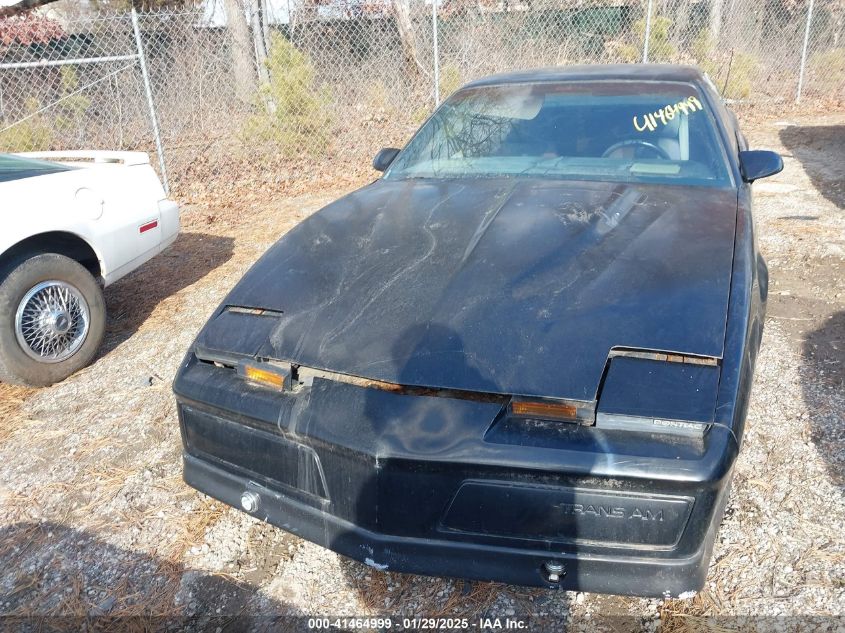 1900 Pontiac Trans-Am VIN: 2AW87G0EL235254 Lot: 41464999