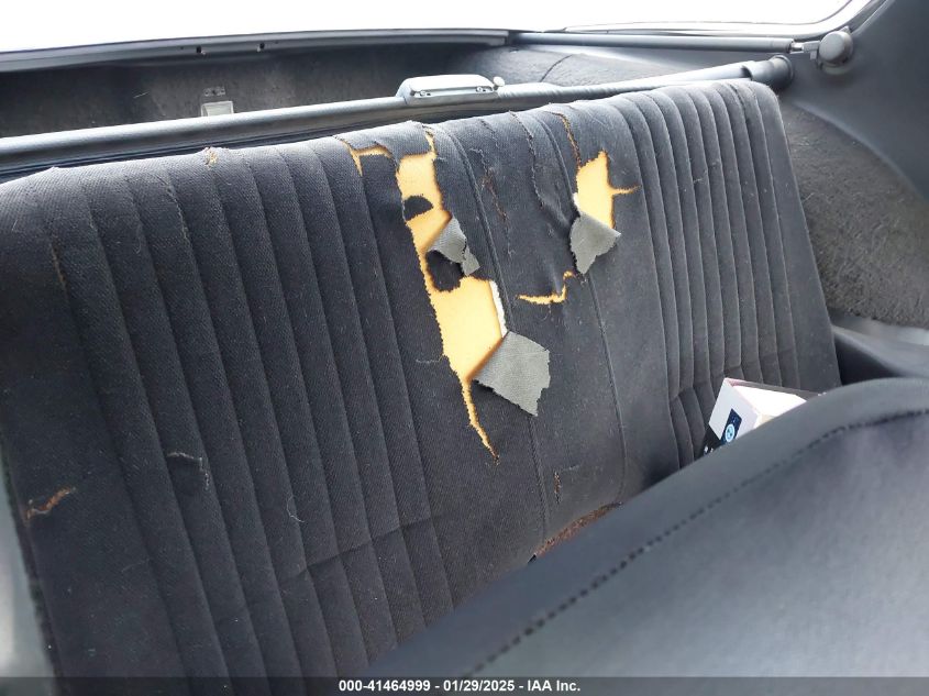 1900 Pontiac Trans-Am VIN: 2AW87G0EL235254 Lot: 41464999